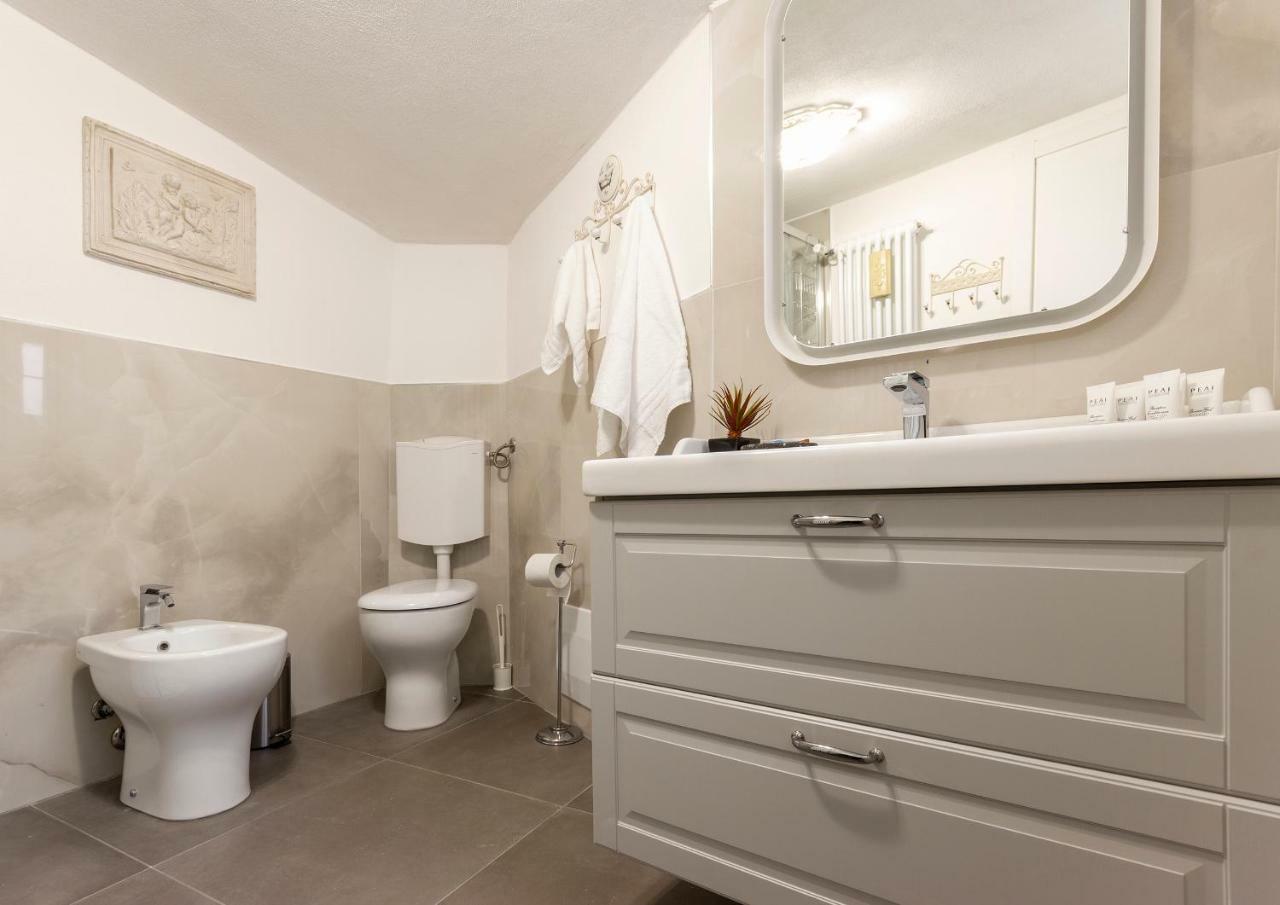 Suite Accademia - Smart Holiday Mantova Exteriör bild